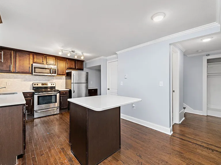 4544 Summit St — Photo 69