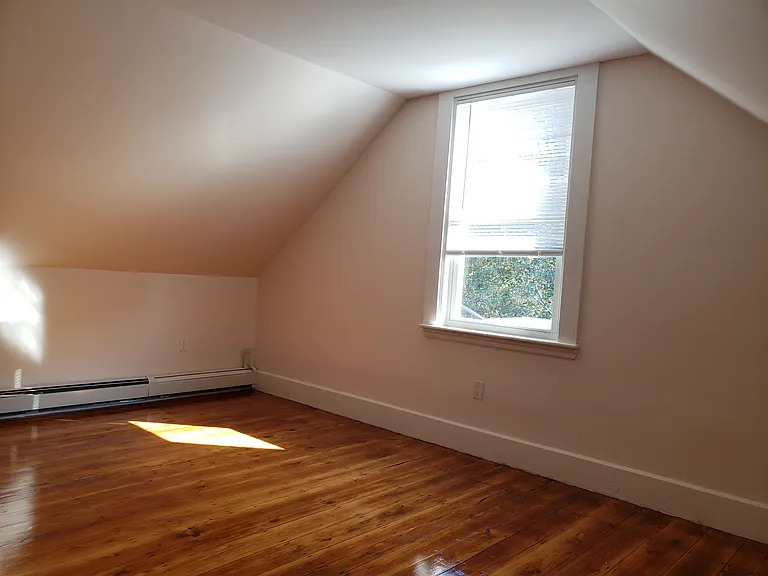 16 Marcella St — Photo 17