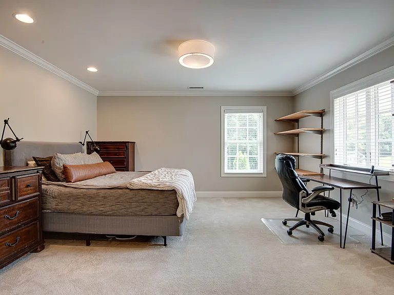 6605 Goshawk Ct — Photo 41