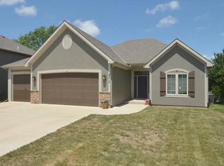 9012 NW 86th St, Kansas City, MO 64153