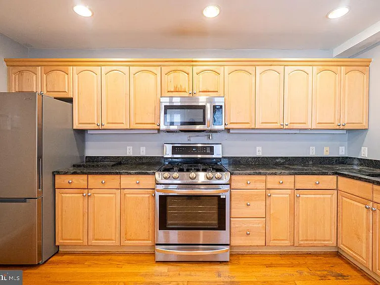 414 S Wolfe St — Photo 9