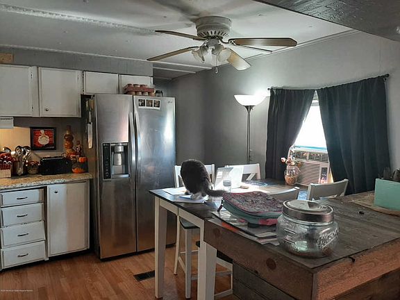 4th image of 213 Circle Dr