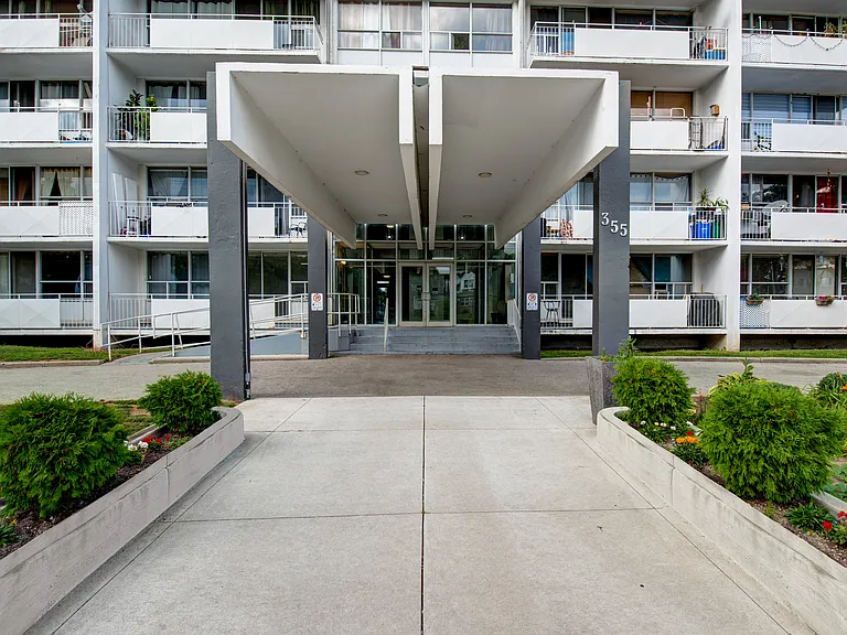 355 Melvin Ave — Photo 21