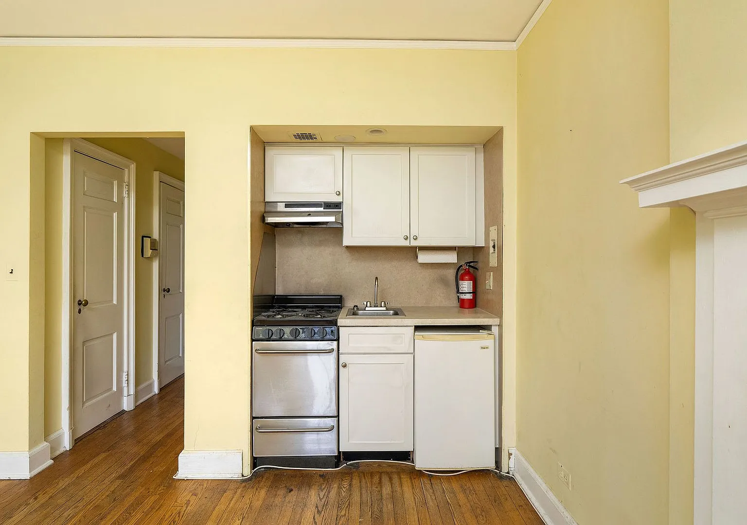 44 Nassau Street — Photo 4