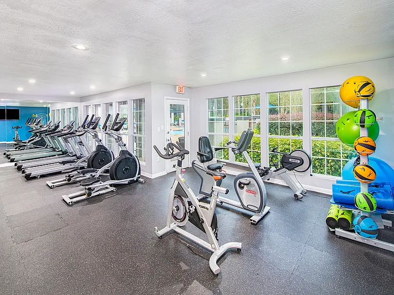 MAA Mandarin Lakes — Photo 12
