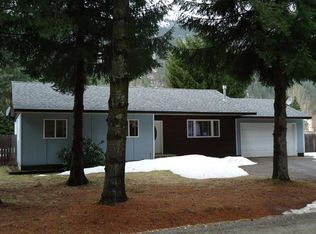 368 Park Ln, Sandpoint, ID 83864
