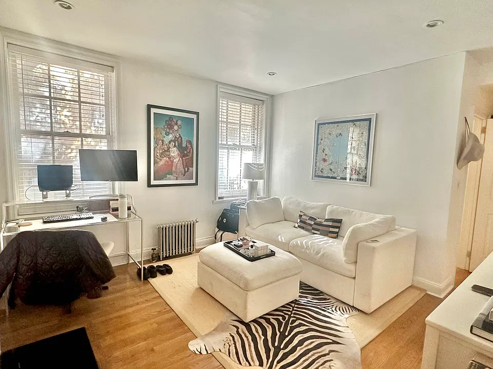 20 Commerce St #2D