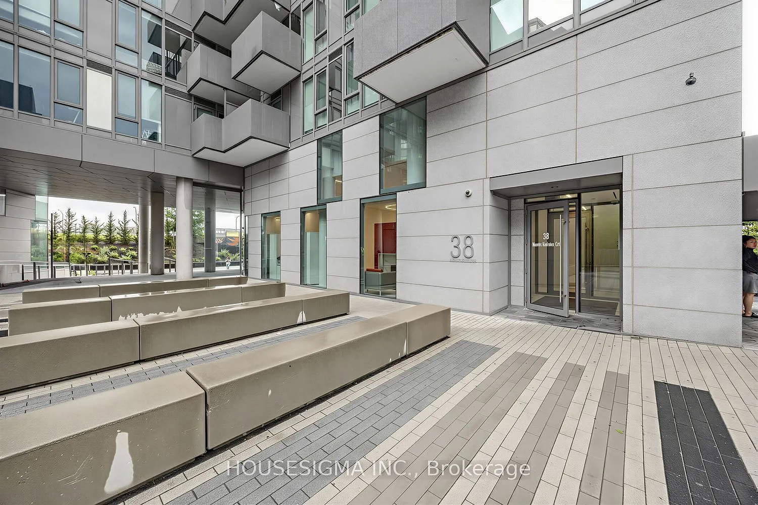 2 bed, $2,195 — Photo 1