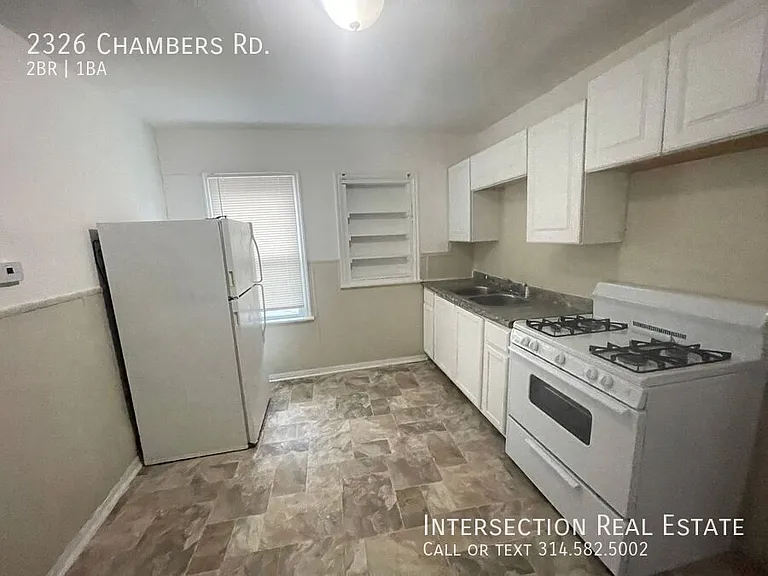 2326 Chambers Rd — Photo 10