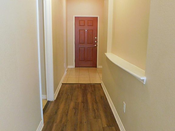 5th image of 309 Woodridge Dr