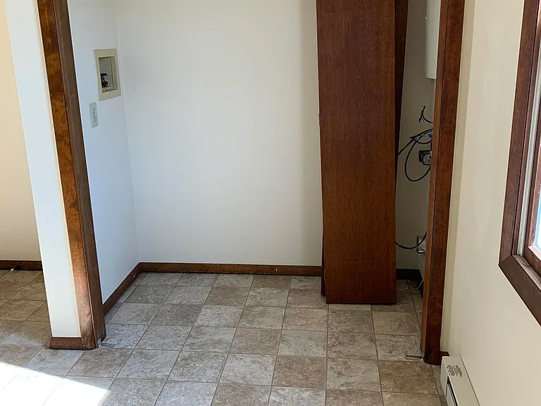801 N High St #A — Photo 3