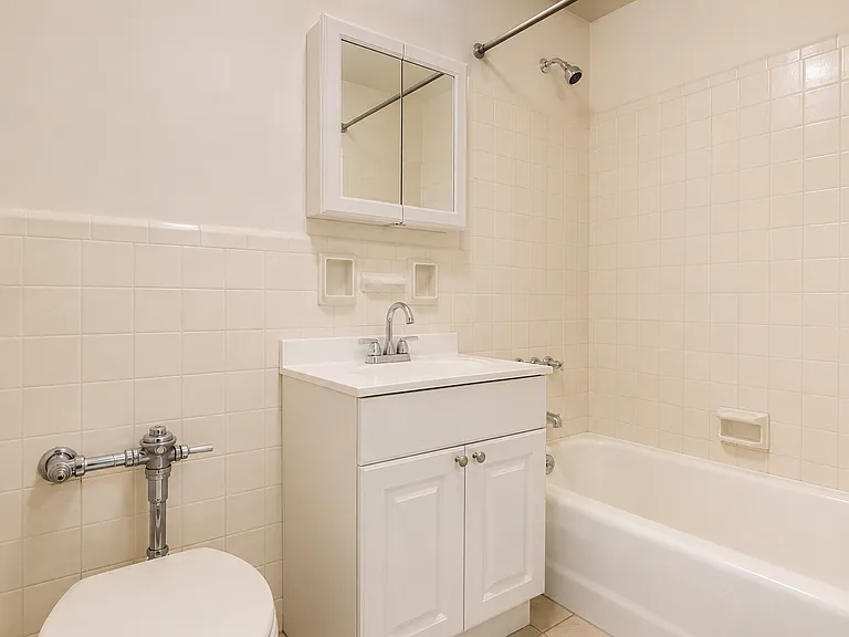 540 Ocean Pkwy #43 — Photo 7