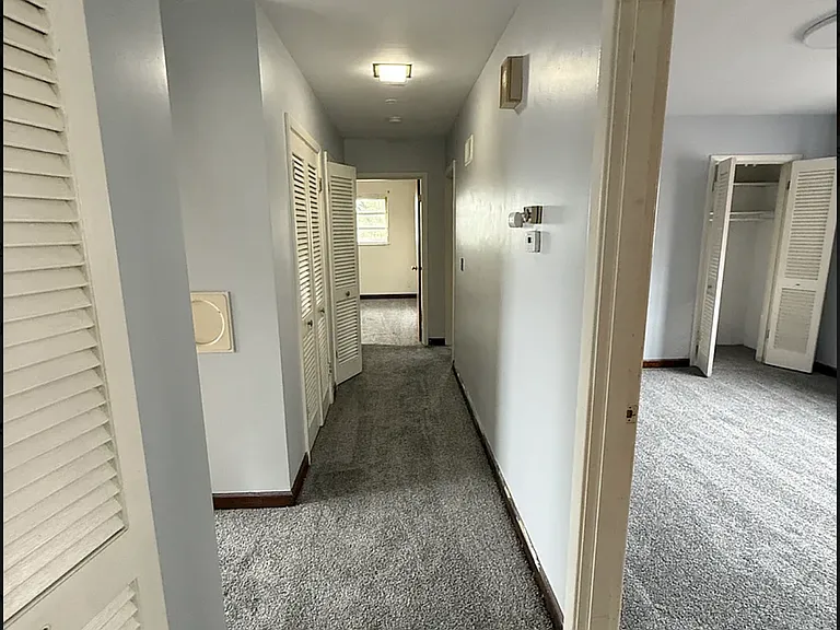 1111 Elm Park Dr — Photo 15
