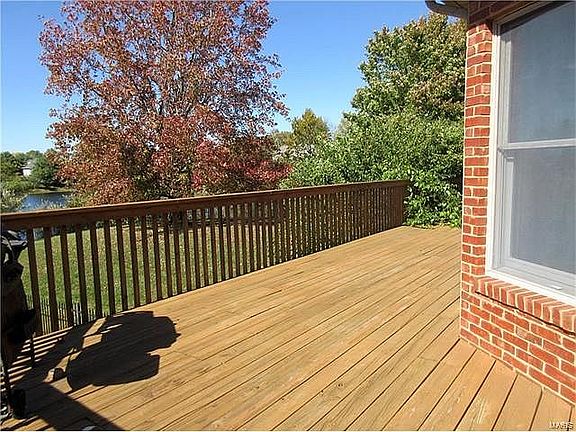 Wrap around deck for all.