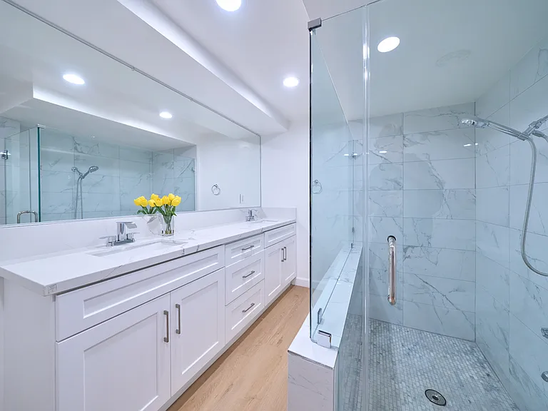 Unit 32 - 3 Bedroom, 2 Bathroom, 1800 sqft