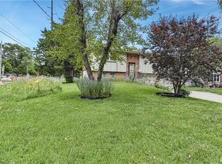 1300 E Elm St, Olathe, KS 66061