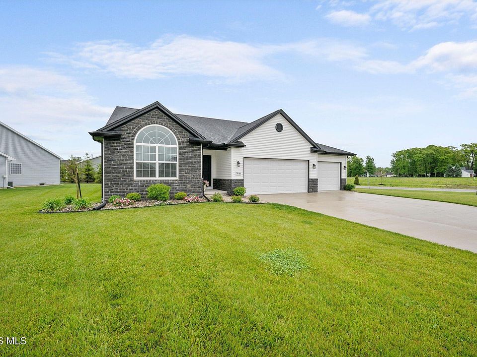 1st image of 7810 Honeycrisp Ct