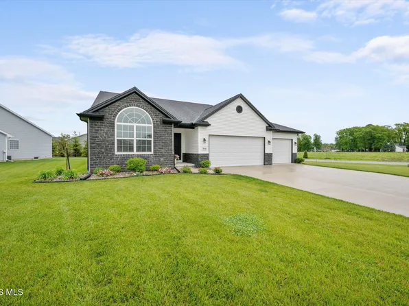 7810 Honey Crisp Ct, Holland, OH 43528