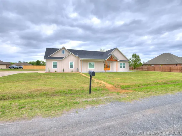 120 W 69 S, Muskogee, OK 74401