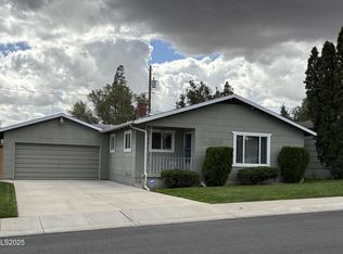 230 Glenmanor Dr, Reno, NV 89509