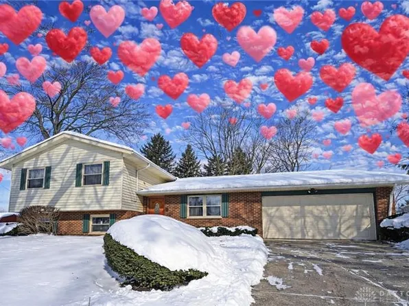 615 Bendwood Way, Dayton, OH 45430