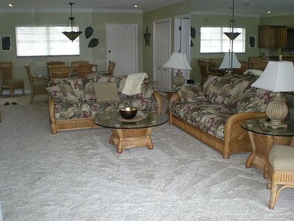 4th image of 383 Harbour Dr APT 301