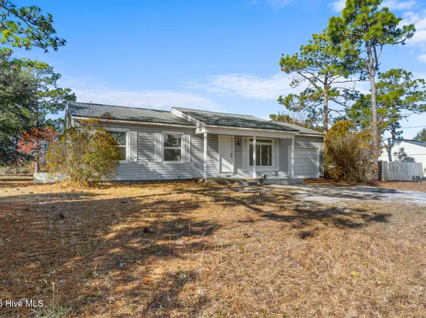 81 Crown Point Road, Hubert, NC 28539