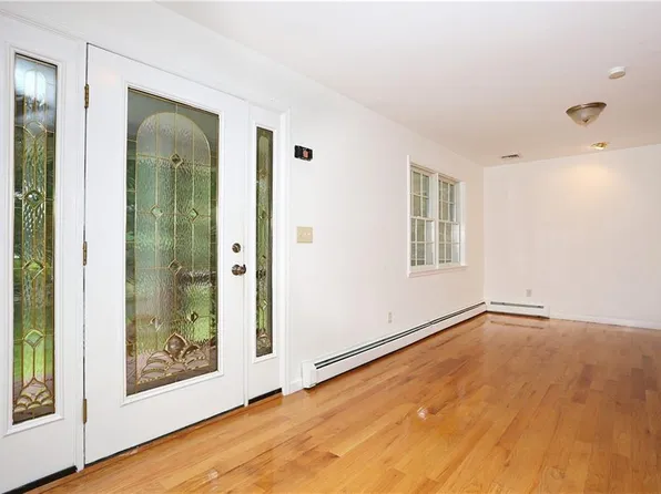 80 Old Quaker Hill Rd, Monroe, NY 10950