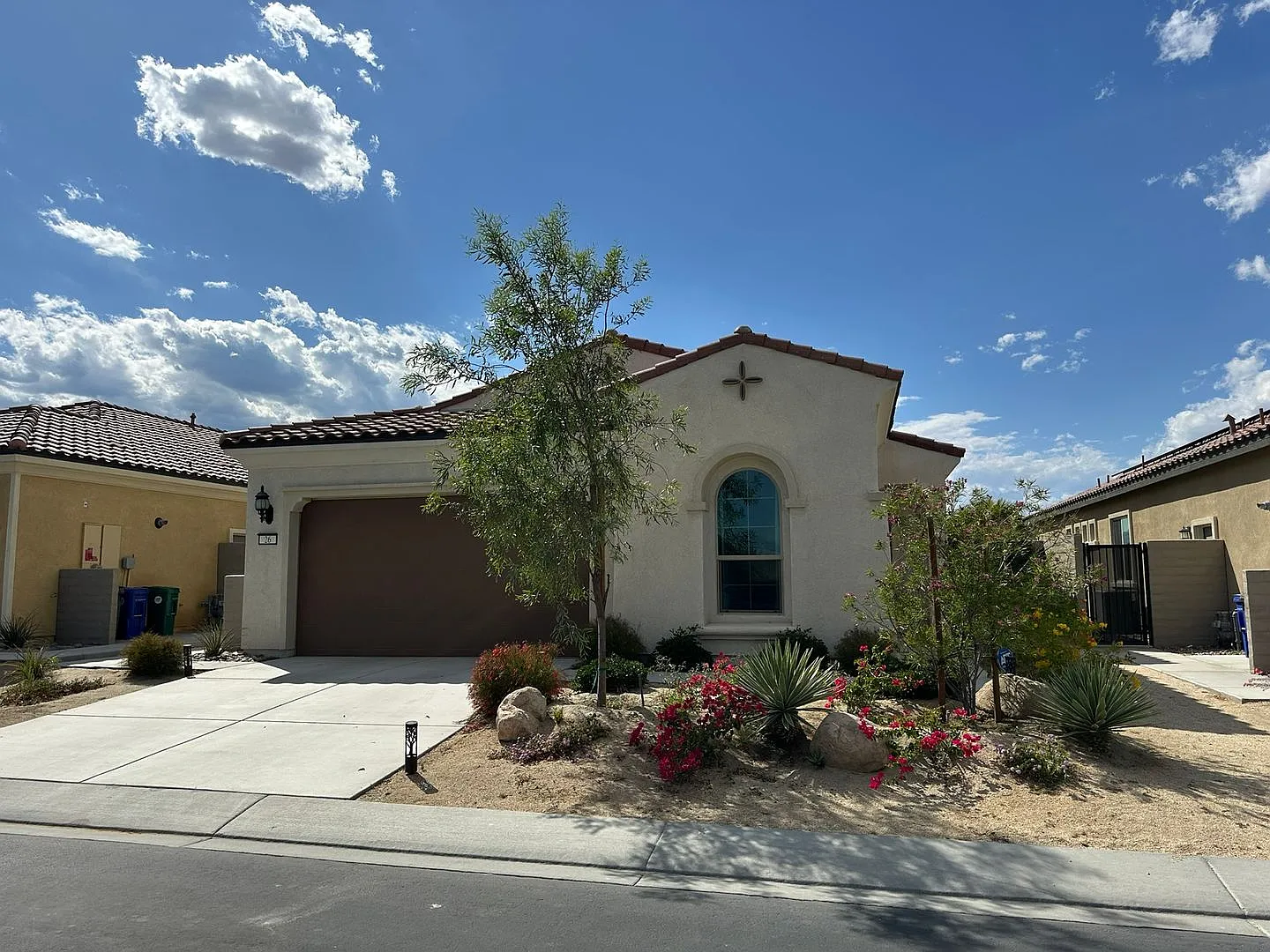 Short term Furnished home in the desirable 55+ community of Del Webb Available November-February — Photo 2