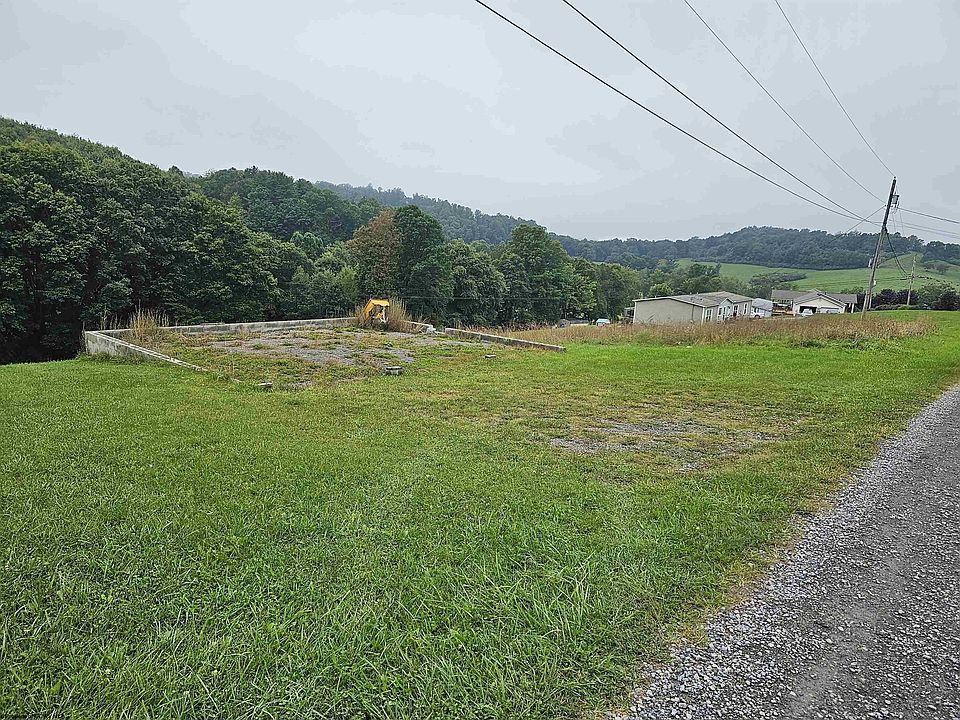1st image of 17 Ben Bryan Blvd