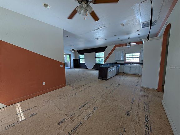 5th image of 3006 Hawthorne St