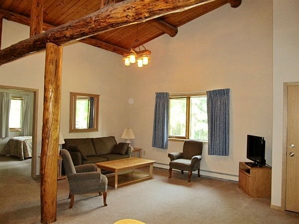 a. 2 br living room