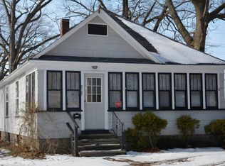 2737 8th St, Muskegon Heights, MI