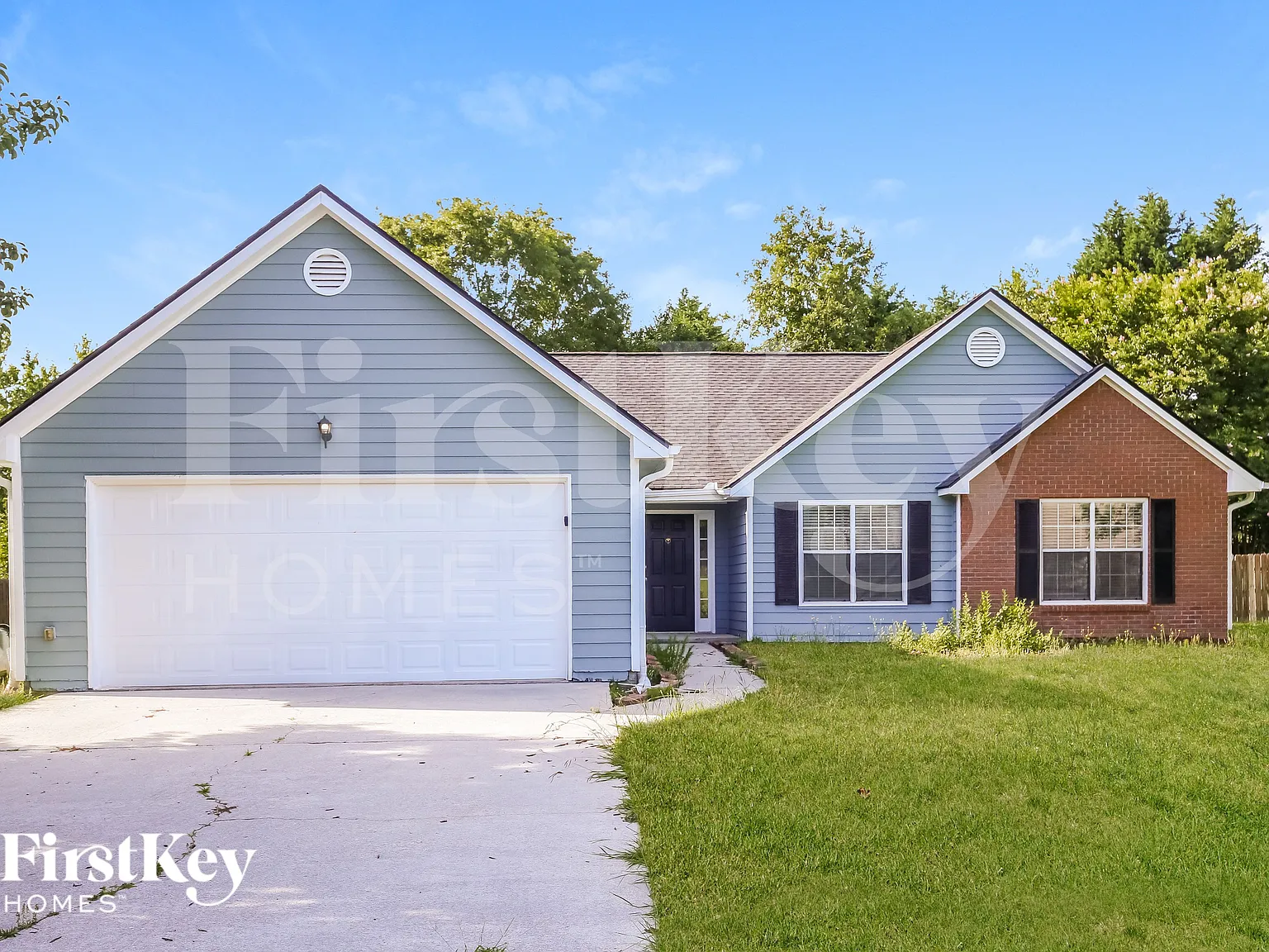 3 bed, 3.0 bath, 1883 sqft, $2,155 — Photo 1