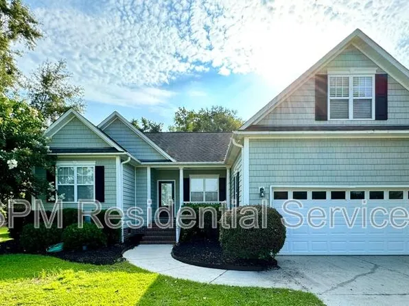 137 Candlewood Dr, Hampstead, NC 28443