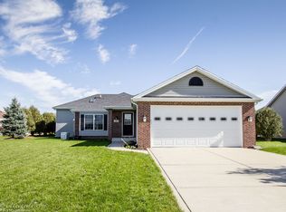 460 Rudin Dr, Clifton, IL 60927