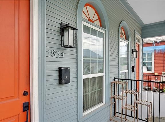 5th image of 1834 Painters St