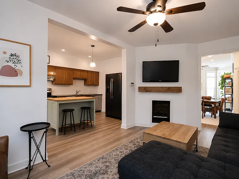 5733 N Ridge Ave #B — Photo 9