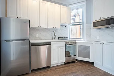 Rented by Metropolitan Property Group