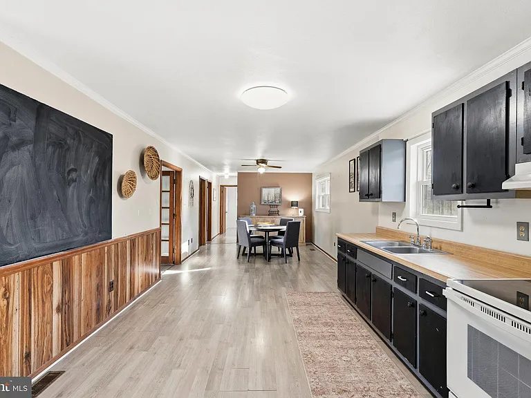 1330 Jason Ln — Photo 20