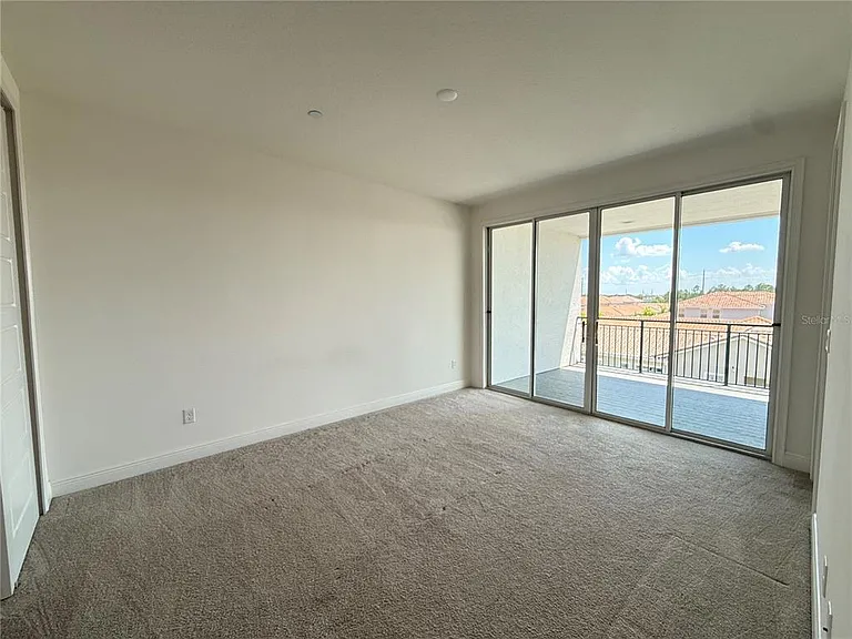 13641 Larkton Ln — Photo 23