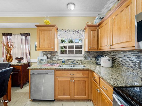 5th image of 5302 Seneca Ln