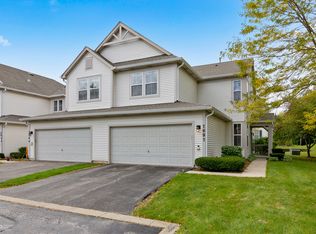 2882 Falling Waters Ln, Lindenhurst, IL 60046