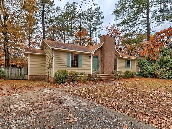 4th image of 71 Woodpond Ct