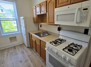 46 Kelly Pkwy #0, Bayonne, NJ 07002