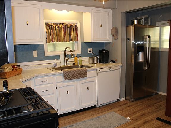 5th image of 414 N Long St