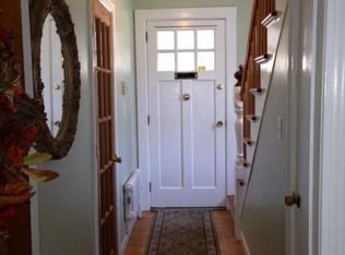 1072 Main St, Holyoke, MA 01040