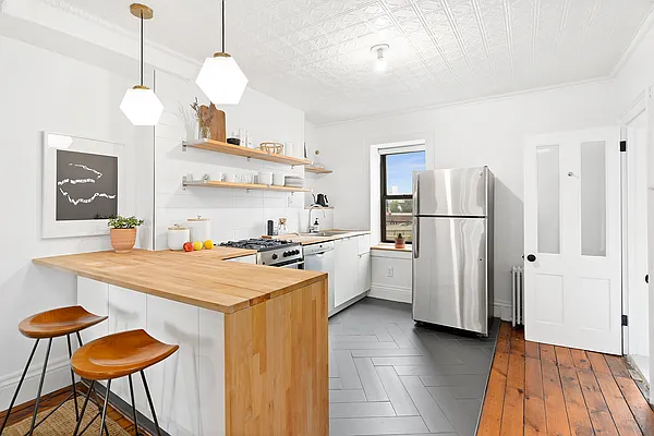 Sold by Compass | media 36