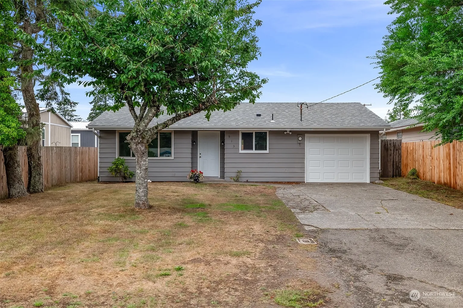 913 G Street photo 1