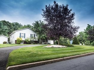3 Briarwood Ct, Jackson, NJ 08527
